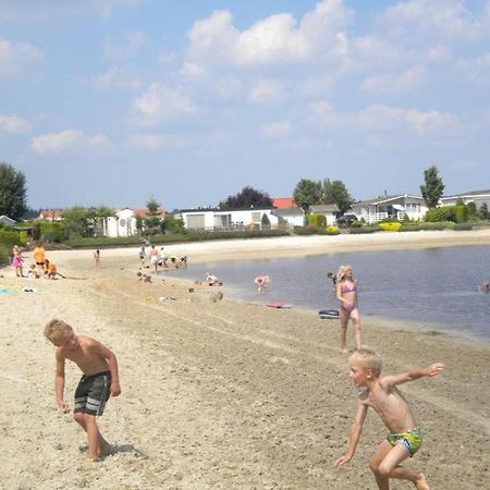 Stacaravan Huren In Het Hart Van Bosrijk Drenthe Op Recreatiepark De Tien Heugten Schoonloo Buitenkant foto