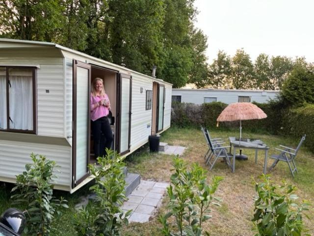 Stacaravan Huren In Het Hart Van Bosrijk Drenthe Op Recreatiepark De Tien Heugten Schoonloo Buitenkant foto